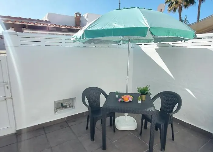 Relax Santa Marta, Wifi Free & Big Terrace Costa Del Silencio